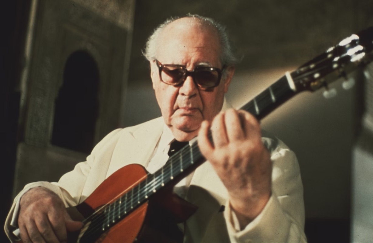 Andrés Segovia: The Father of Modern Classical Guitar hero image